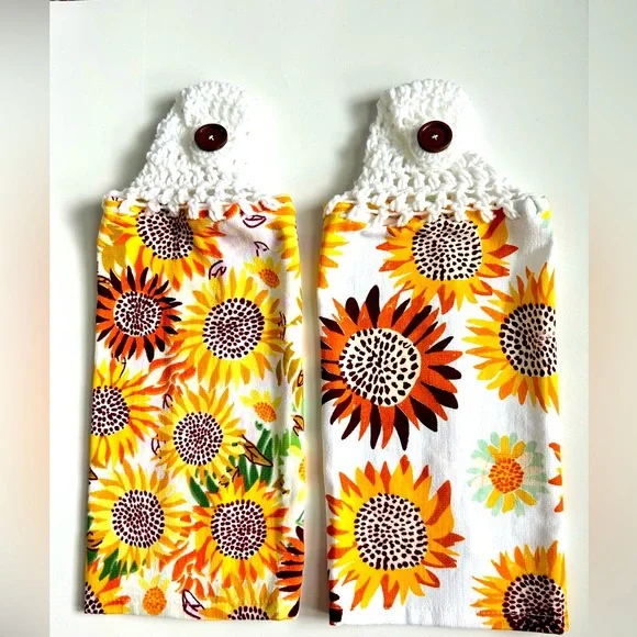HAND CRAFTED Crocheted Top Sunflowers Hanging Kitchen or Bathroom Hand Towels - Picture 7 of 10